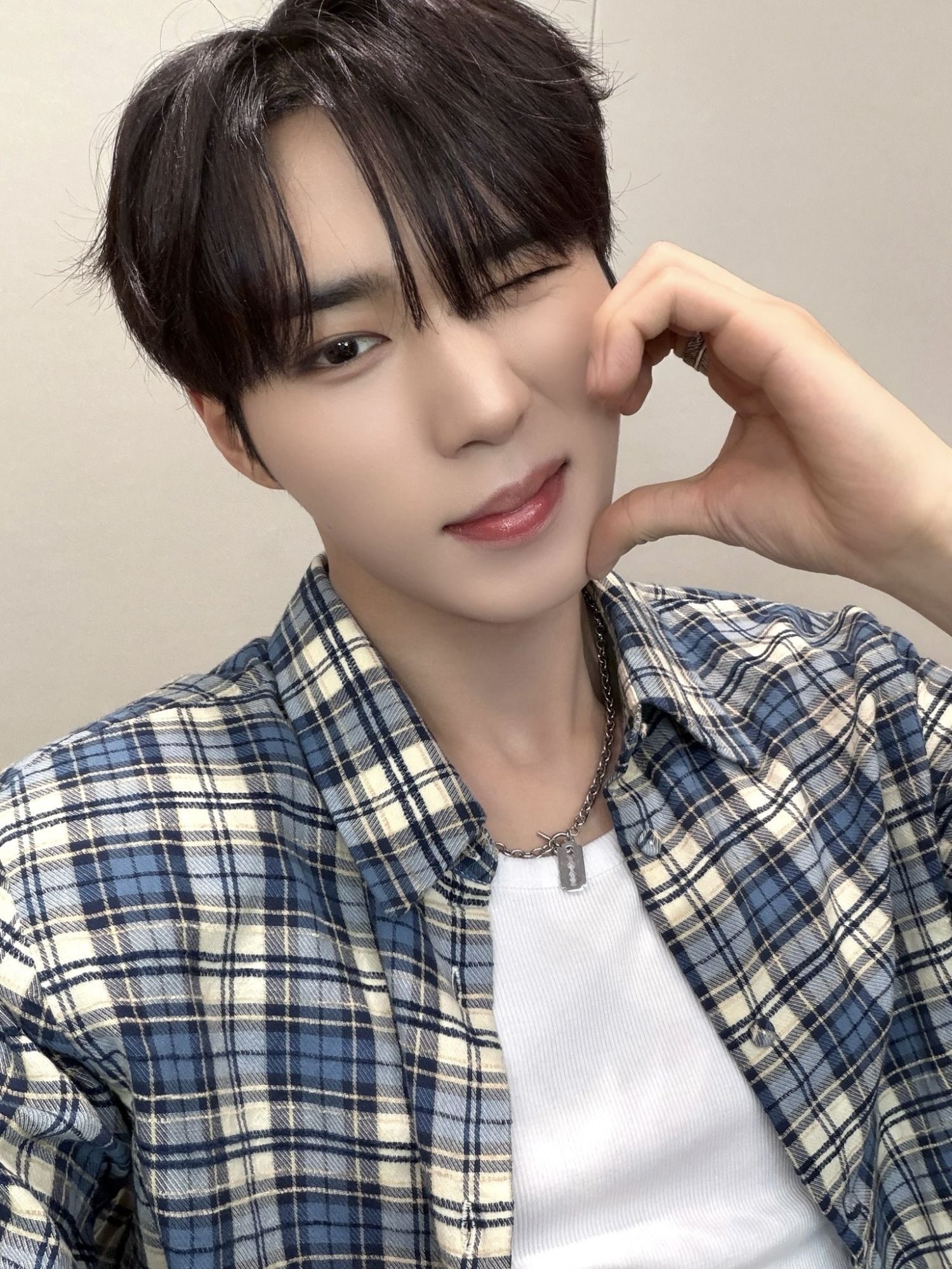 A moment captured by Kim Junseo (ALPHA DRIVE ONE)'s fan