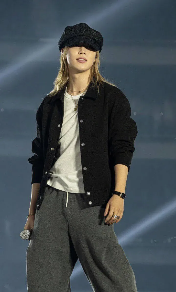 Fandom-recommended wallpaper image of Jimin (BTS)