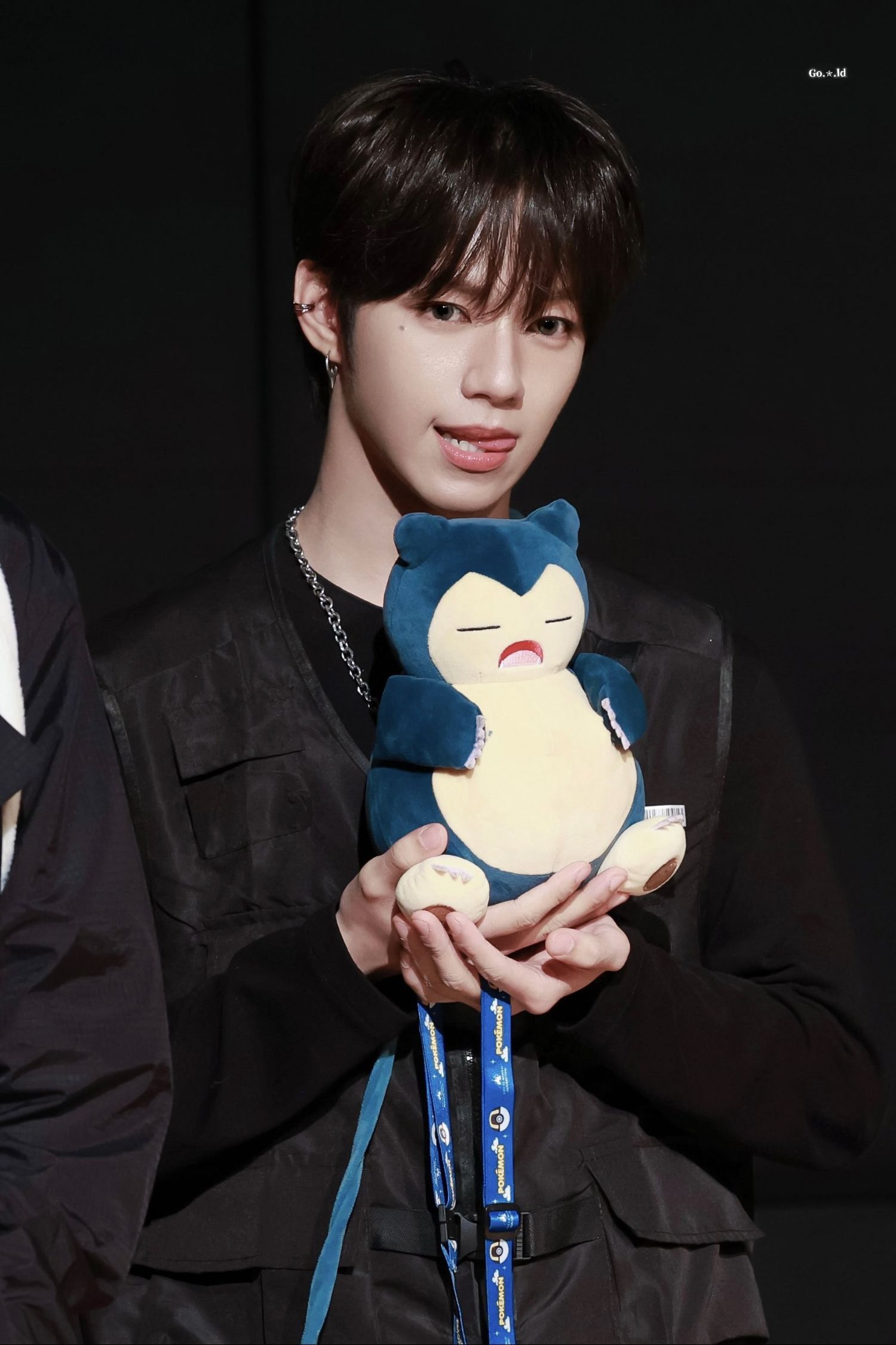 A moment captured by JL (AHOF)'s fan