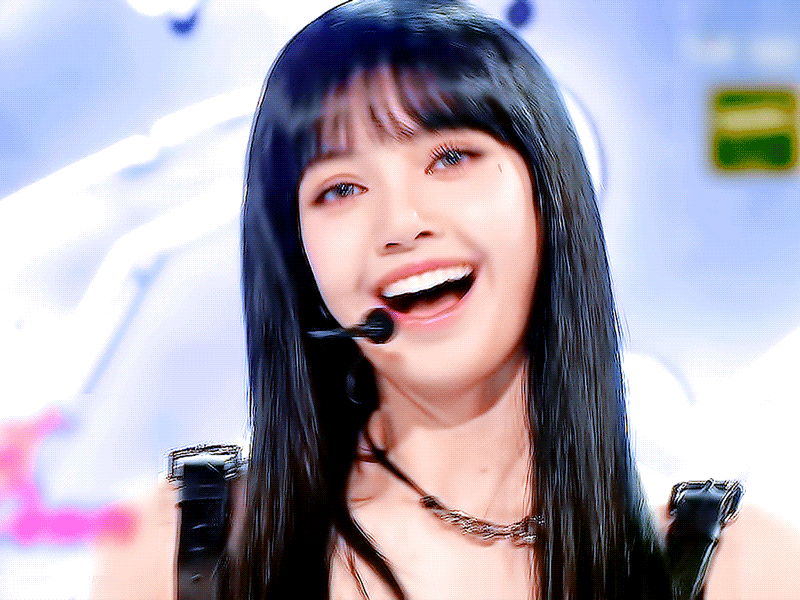 Potret di balik layar Lisa (BLACKPINK)