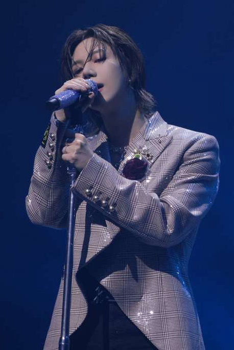 A moment captured by Taemin (SHINee)'s fan