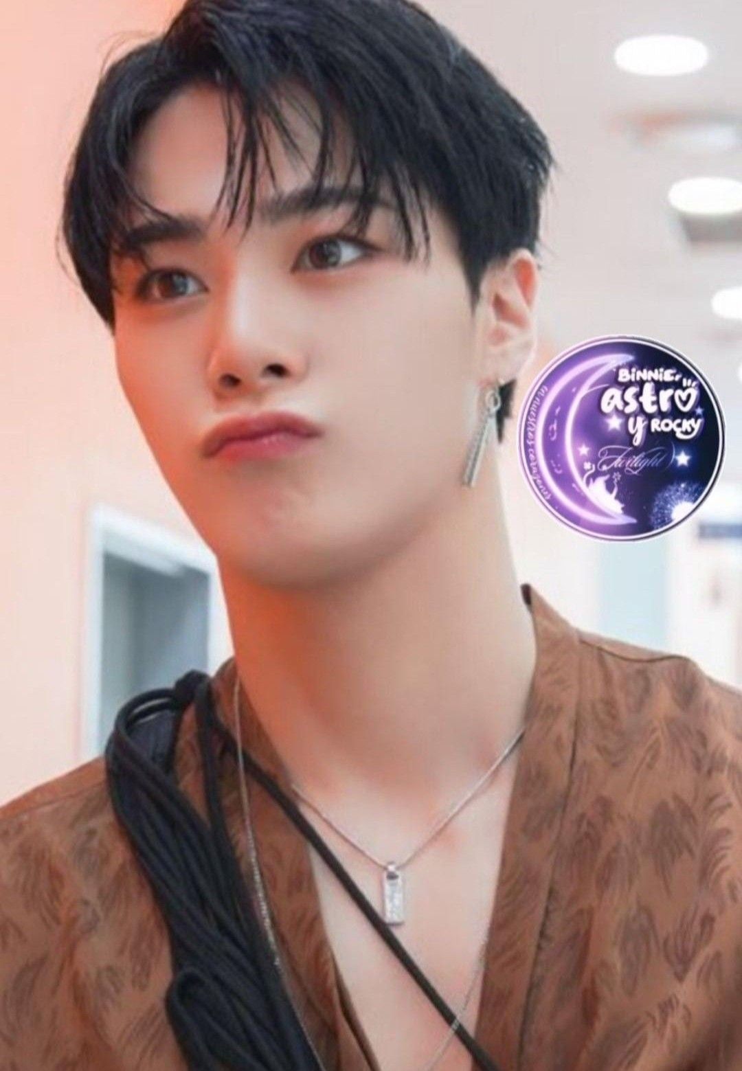 Latest photo of Moonbin (ASTRO)