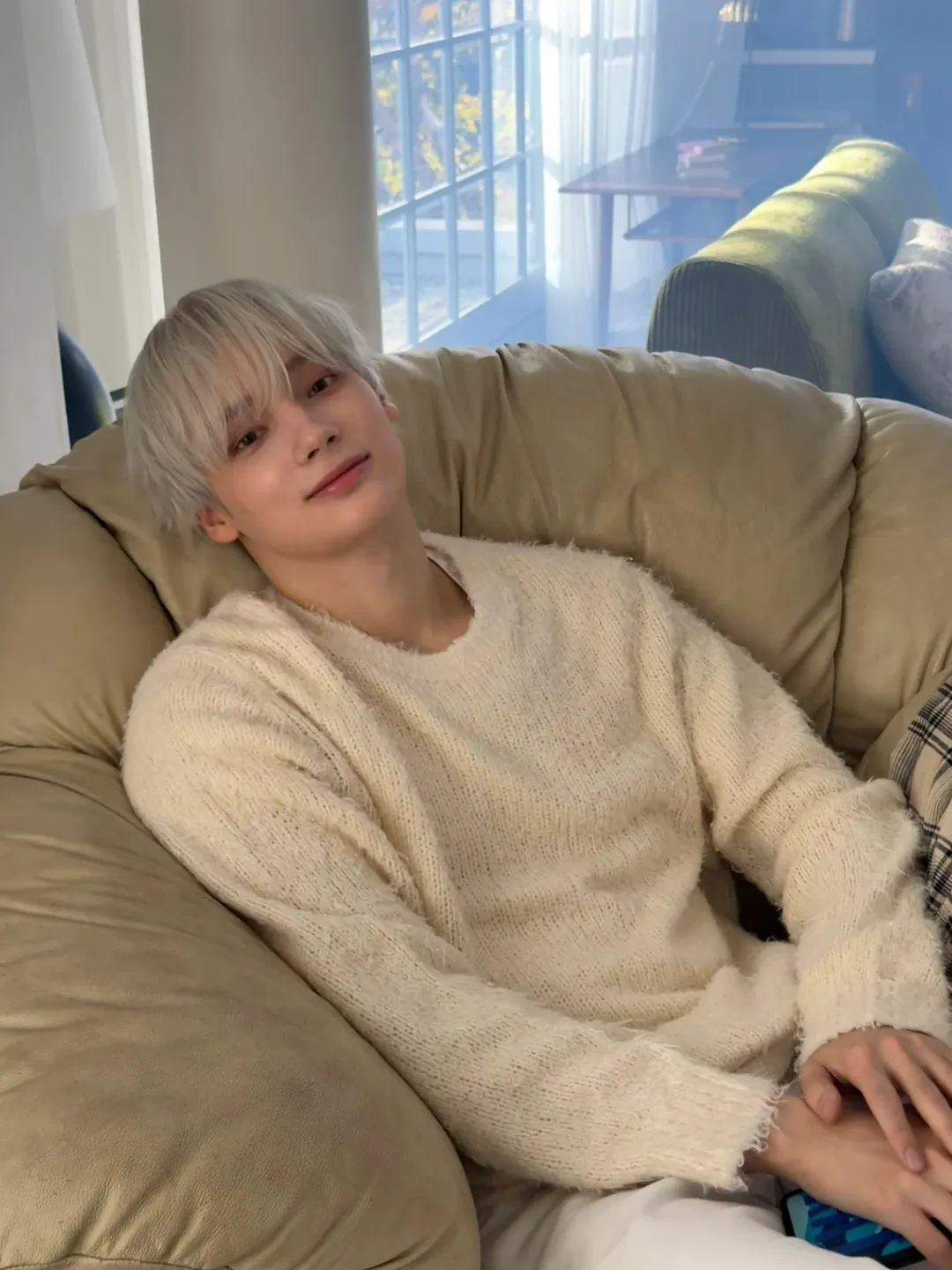 A moment captured by HueningKai (TOMORROW X TOGETHER)'s fan