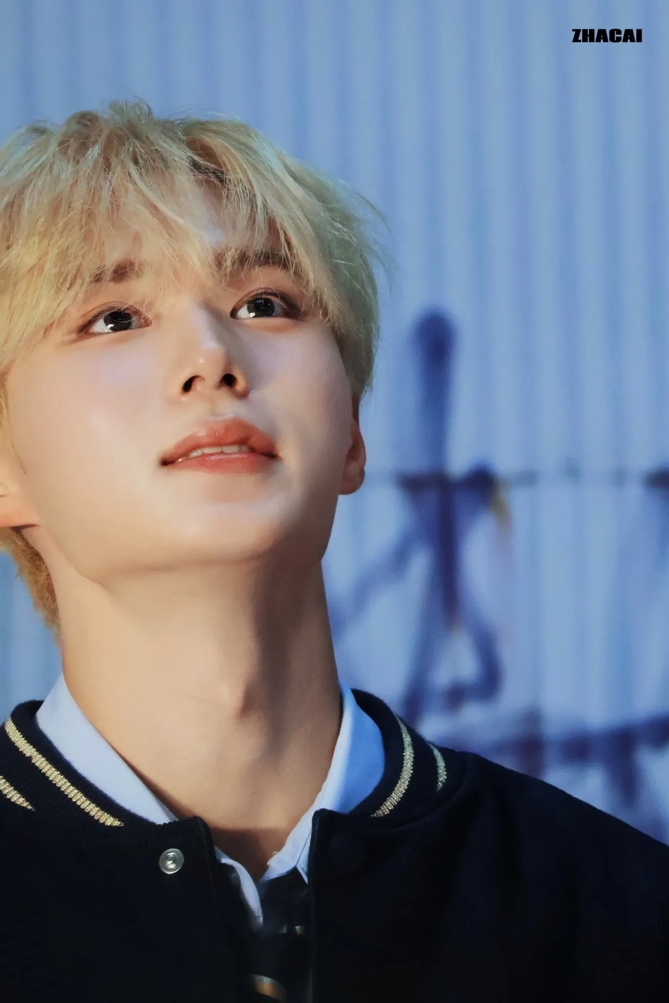 Behind-the-scenes cut of Kim Junseo (ALPHA DRIVE ONE)