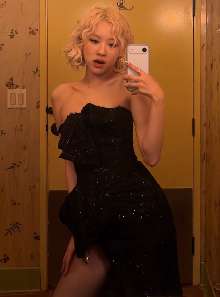 로제 (BLACKPINK) 최근 활동샷