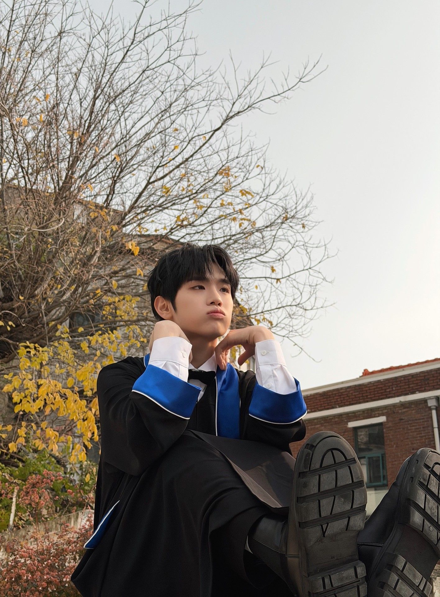 Recent activity shot of Kim Taerae (ZEROBASEONE)