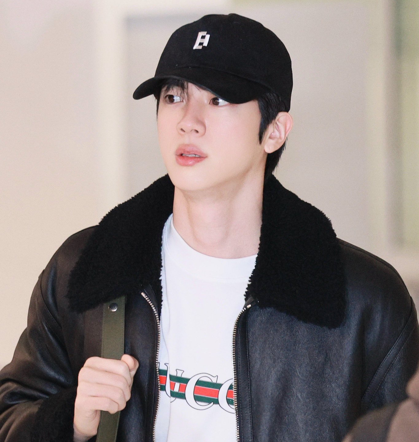 진 (방탄소년단)의 최신 사진