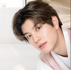 Recent activity shot of Seungmin (Stray Kids)