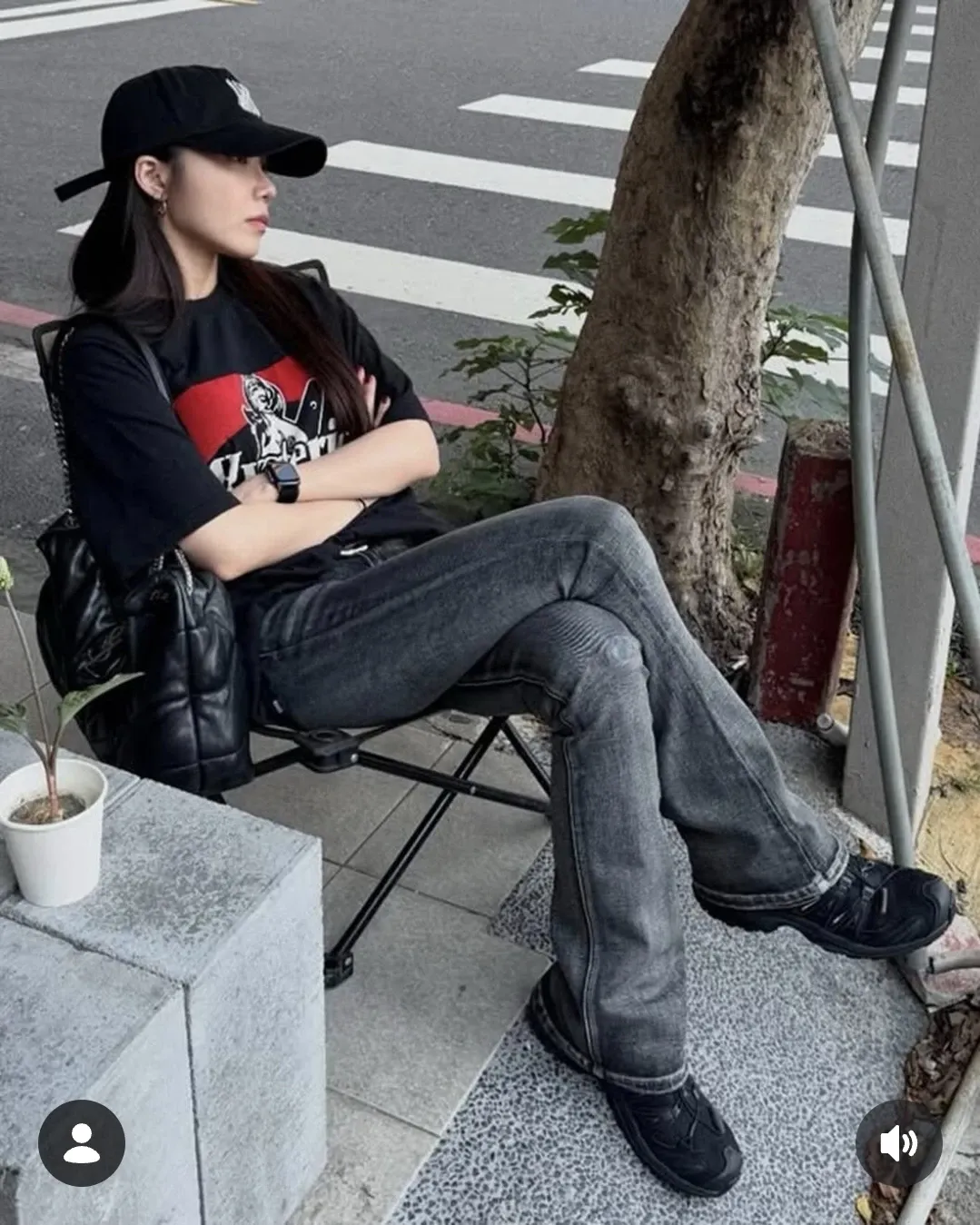 Behind-the-scenes cut of Jeong Eunji (Apink)