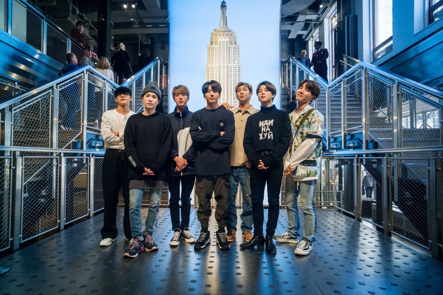 Behind-the-scenes cut of BTS