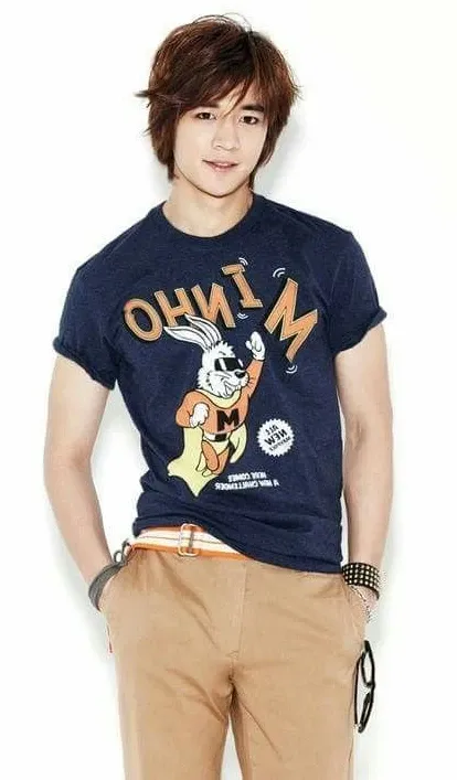Foto terbaru Minho (SHINee)