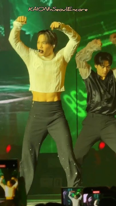 Momen yang diabadikan oleh penggemar Kai (EXO)