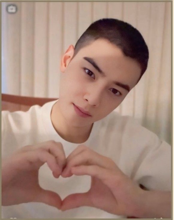 Behind-the-scenes cut of Eunwoo (ASTRO)