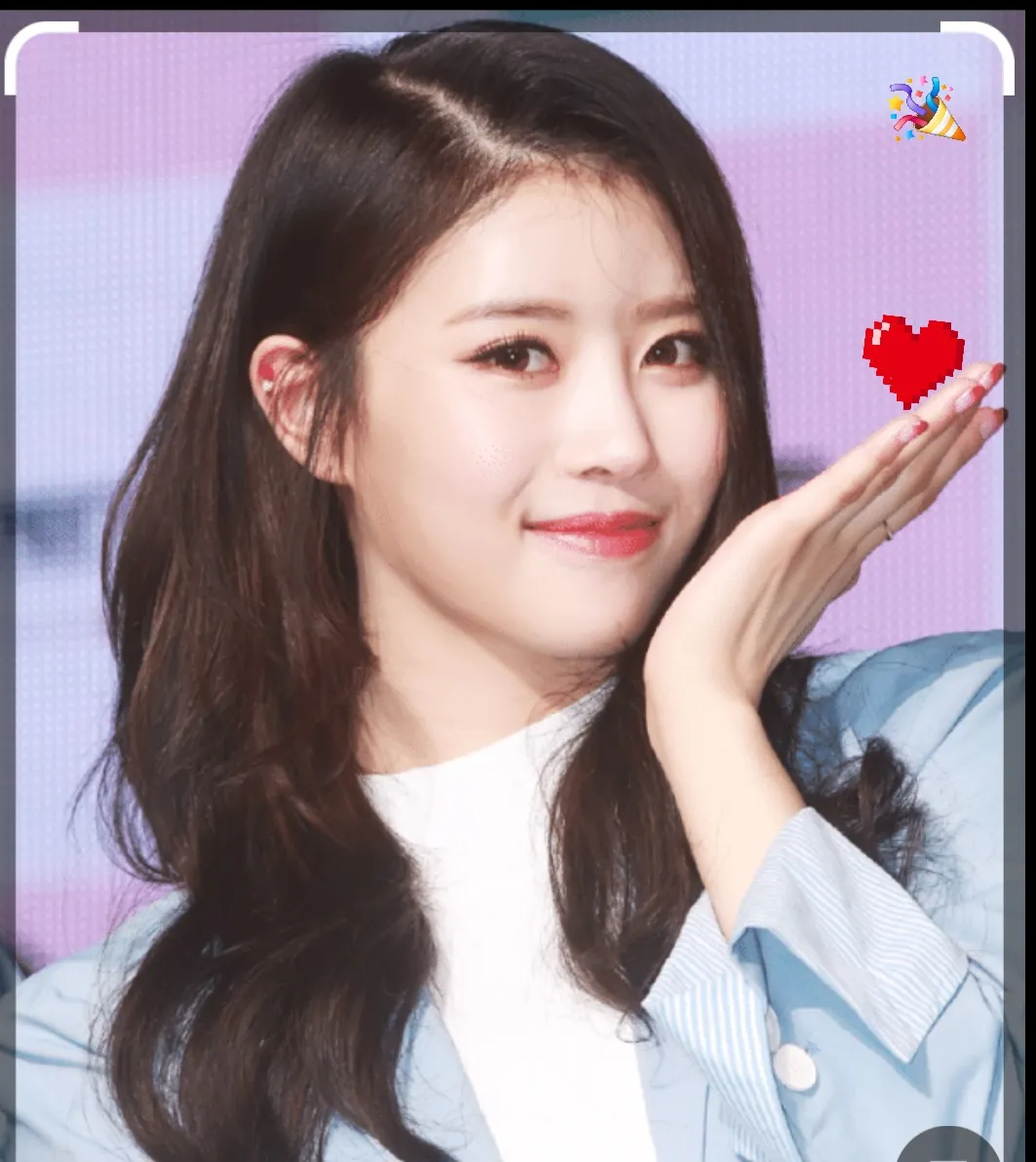 Recent activity shot of Lee Miju (Lovelyz)