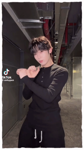 선우 (ENHYPEN)의 비하인드 컷