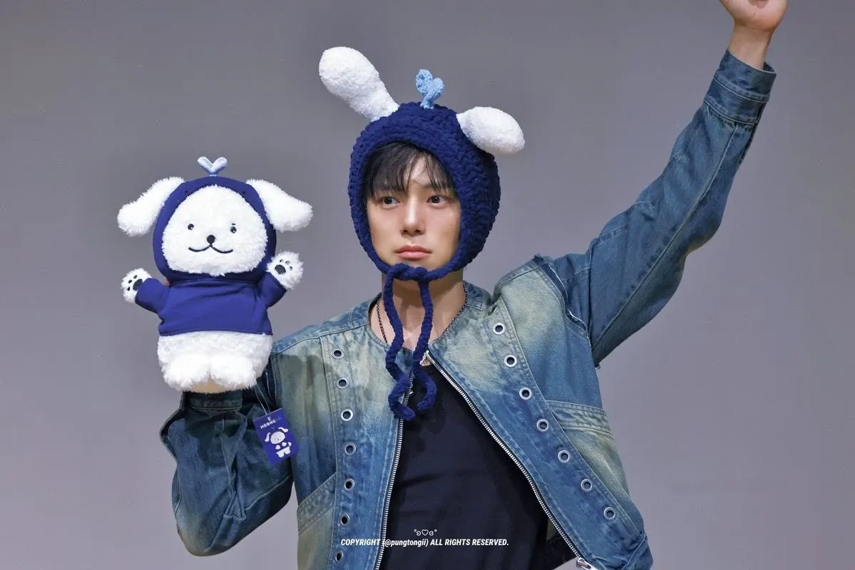 Behind-the-scenes cut of Minhyuk (MONSTA X)