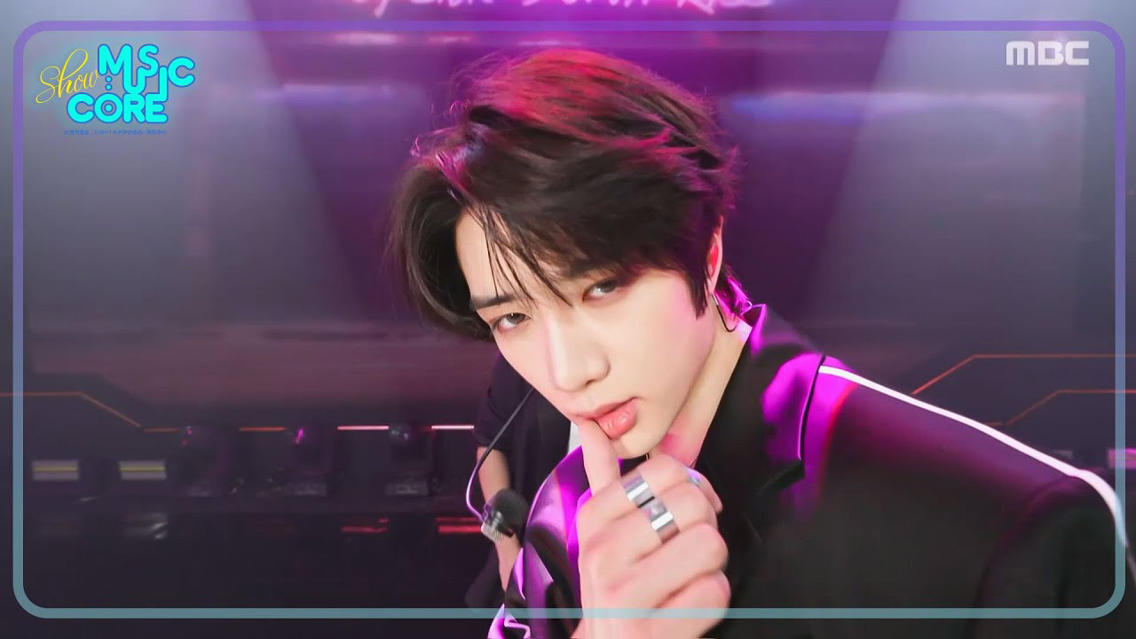 투모로우바이투게더의 비하인드 컷