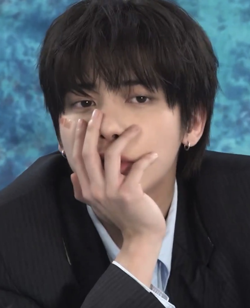 太顯 (TOMORROW X TOGETHER)的最新照片