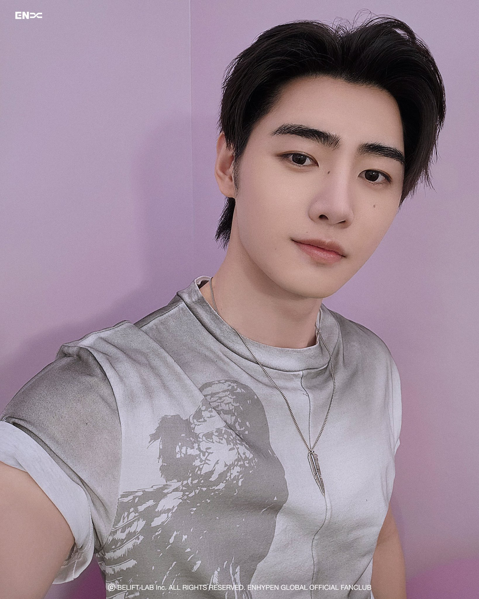 Foto terbaru Sunghoon (ENHYPEN)