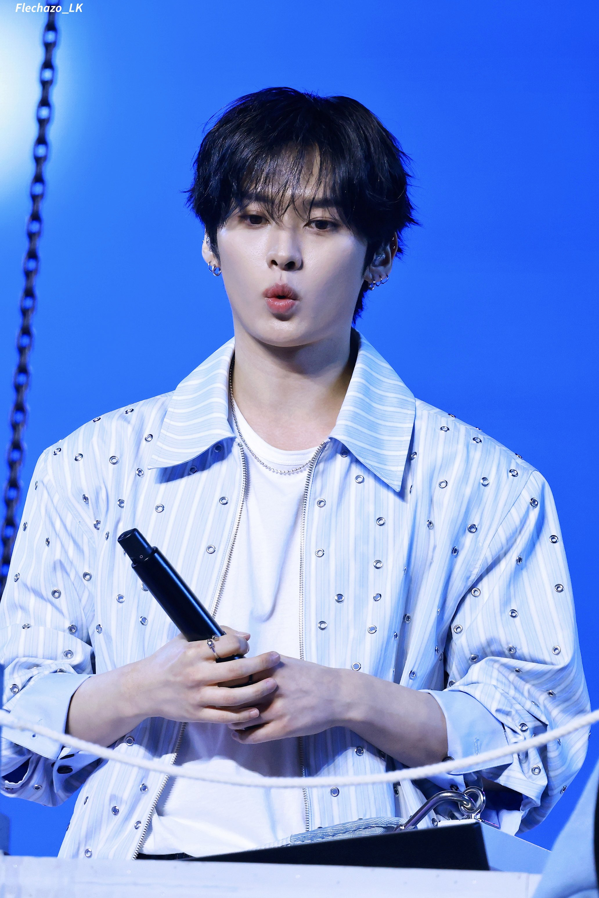 Behind-the-scenes cut of Lee Know (Stray Kids)