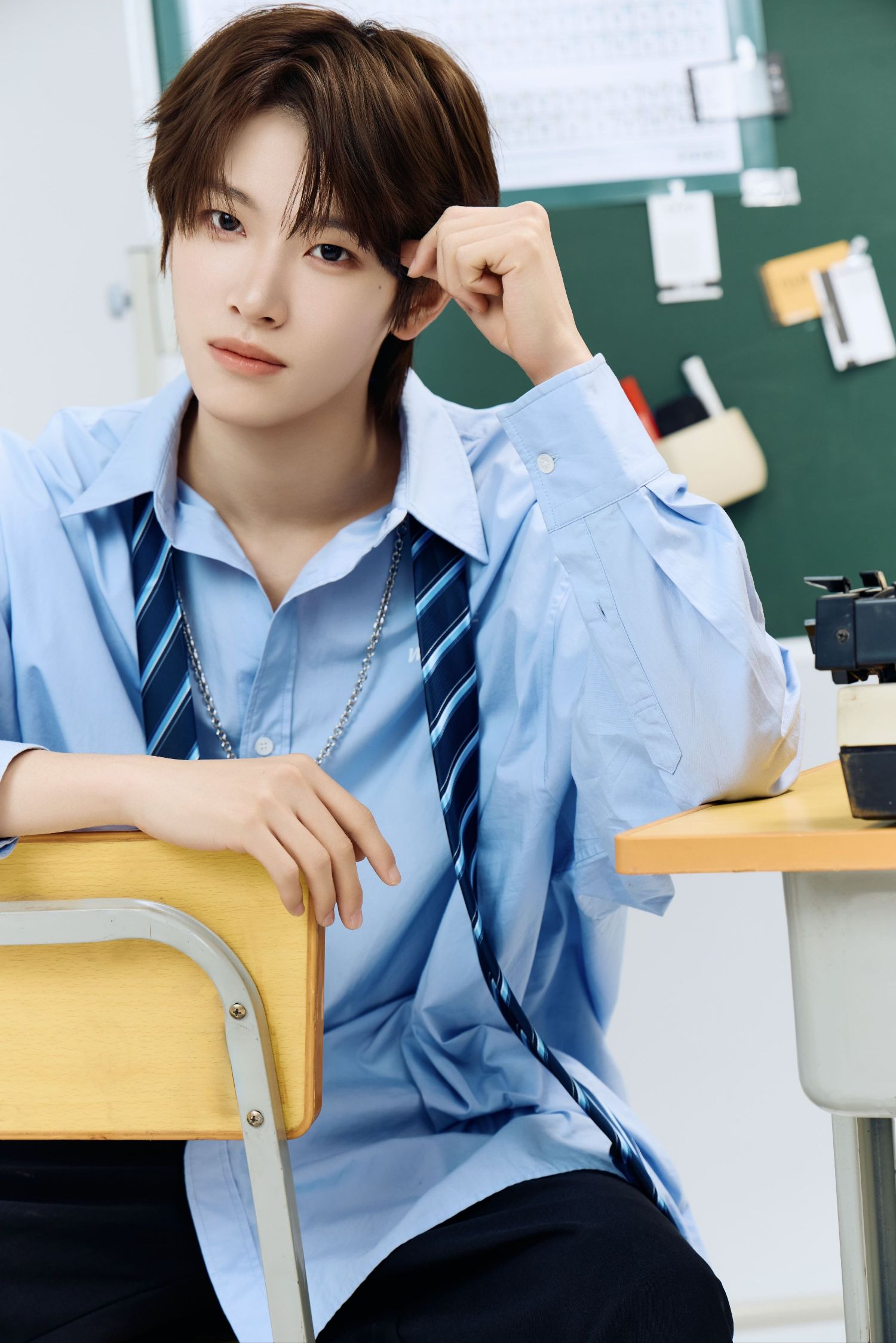 A moment captured by Chen Kaiwen's fan