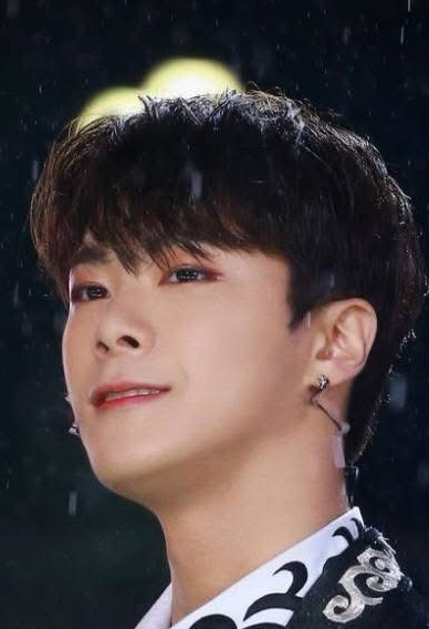 Recent activity shot of Moonbin (ASTRO)