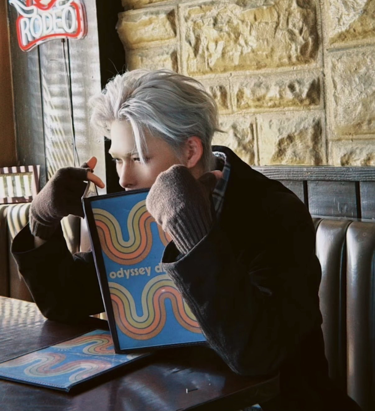 Foto terbaru NI-KI (ENHYPEN)