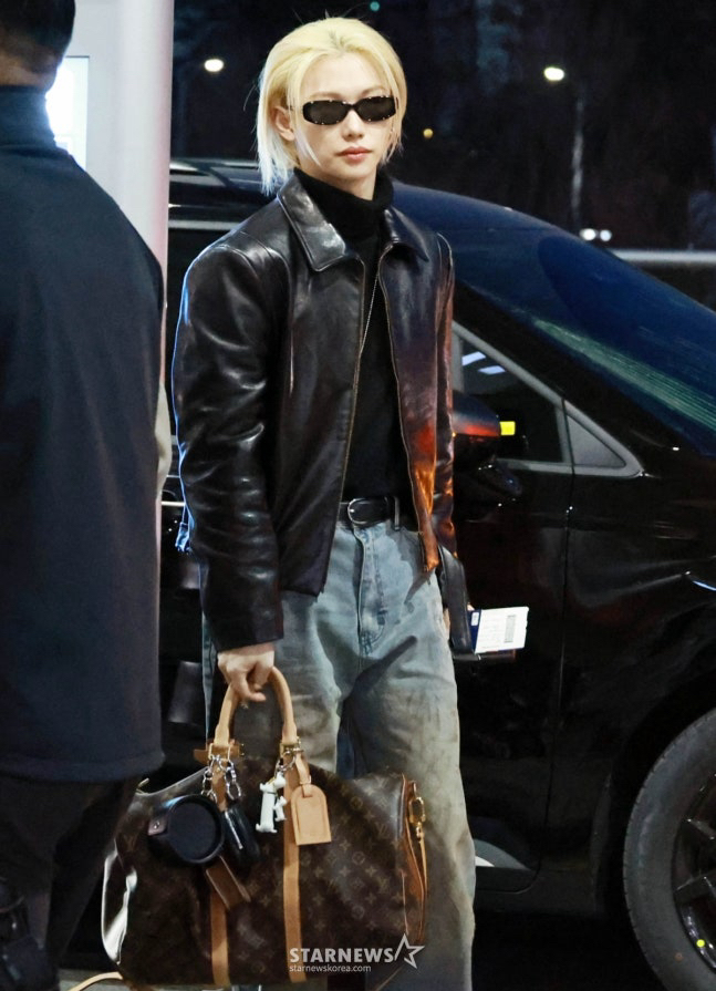 A moment captured by Felix (Stray Kids)'s fan