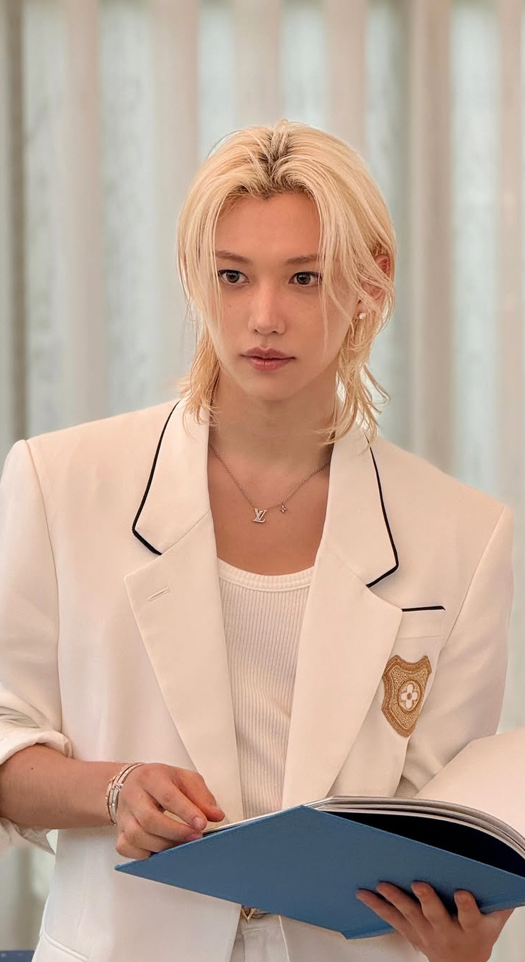 Recent activity shot of Felix (Stray Kids)