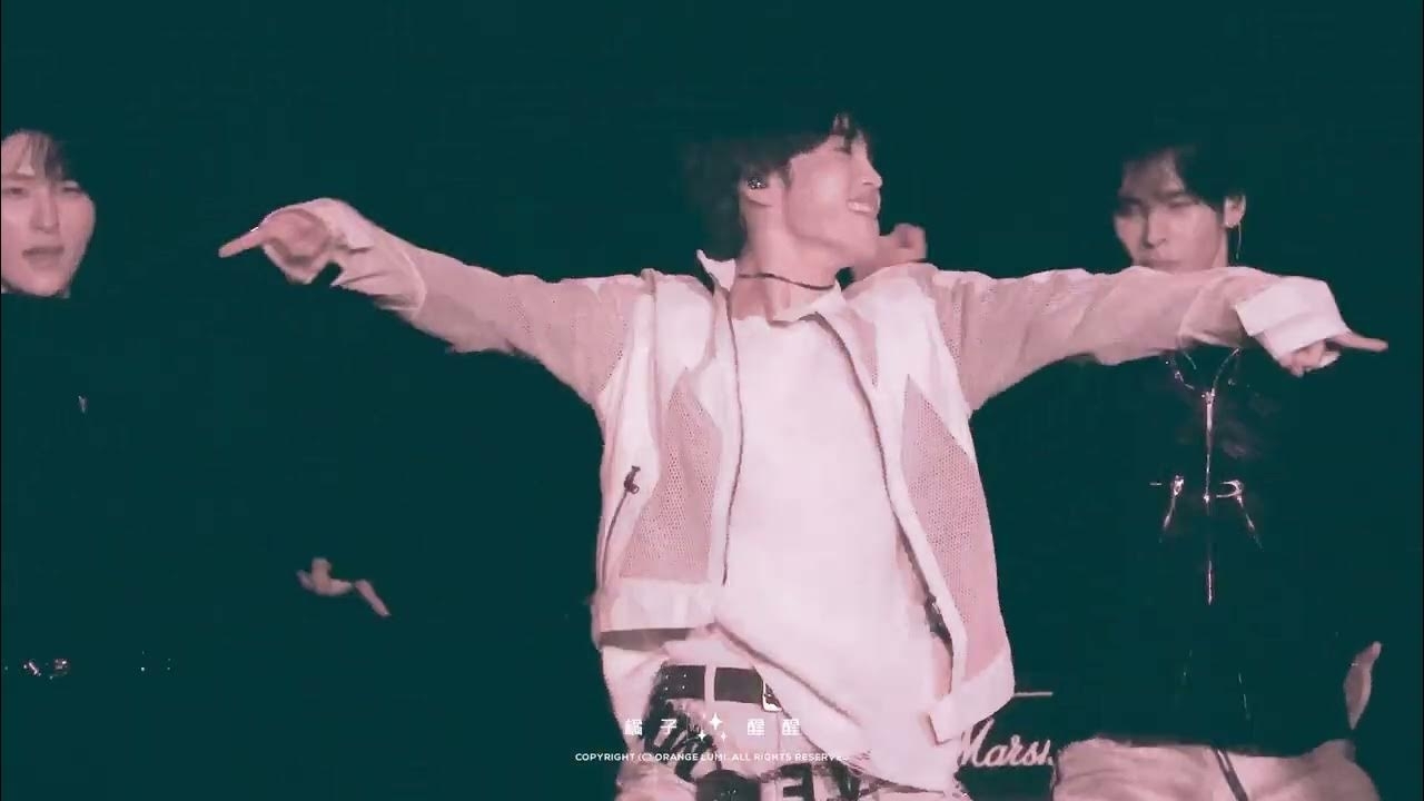 Latest photo of Hyeongjun (CRAVITY)