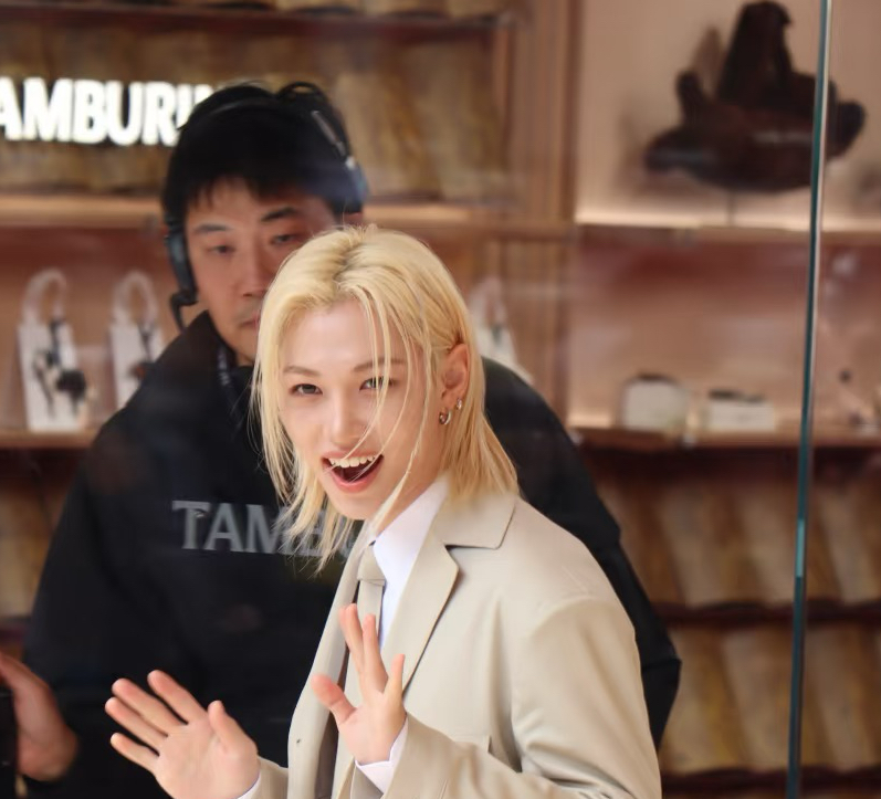 Latest photo of Felix (Stray Kids)