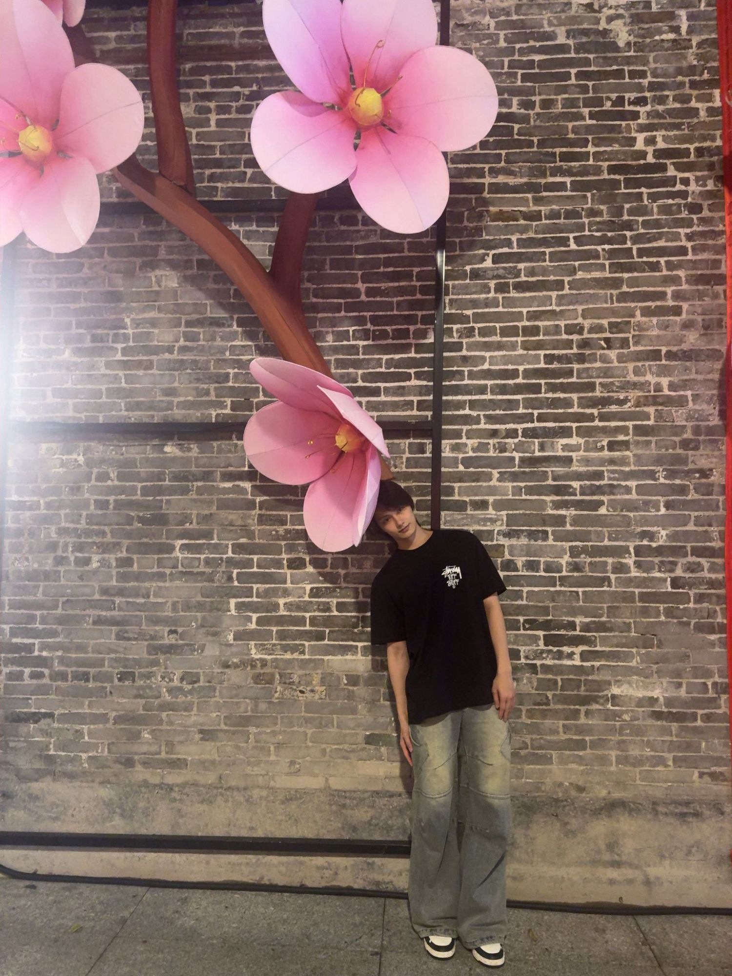 Recent activity shot of Jun (SEVENTEEN)