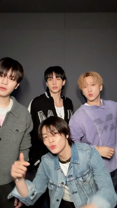 Latest photo of Hyunjin (Stray Kids)