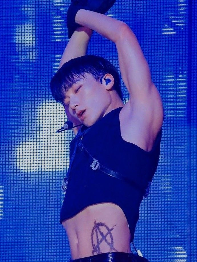 Behind-the-scenes cut of San (ATEEZ)