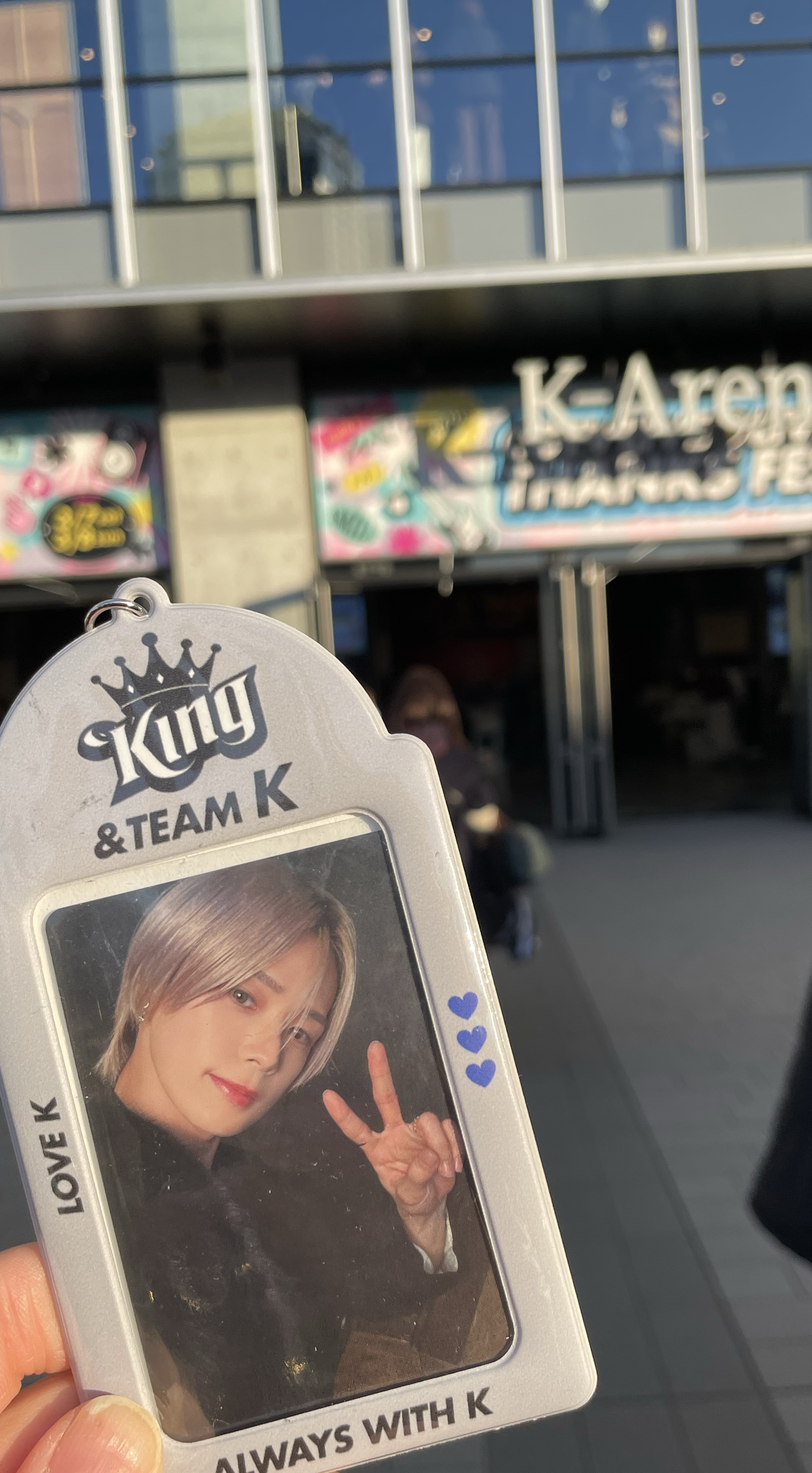 A moment captured by K (&TEAM)'s fan