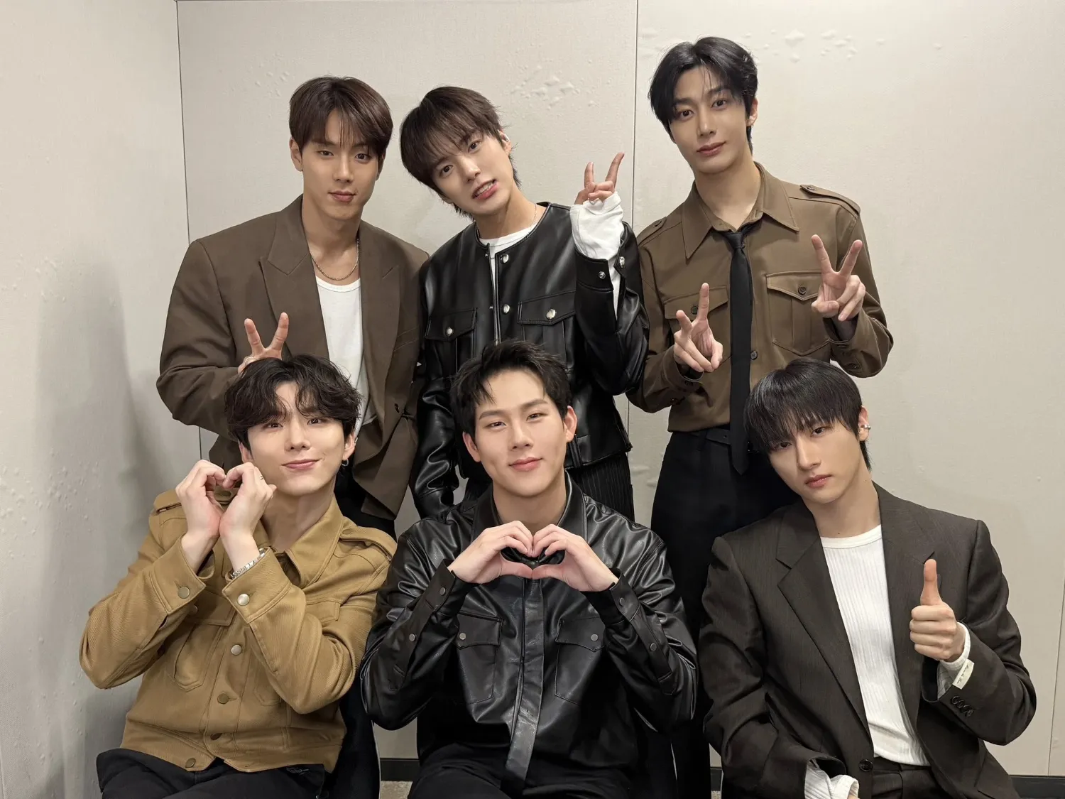 Potret di balik layar MONSTA X