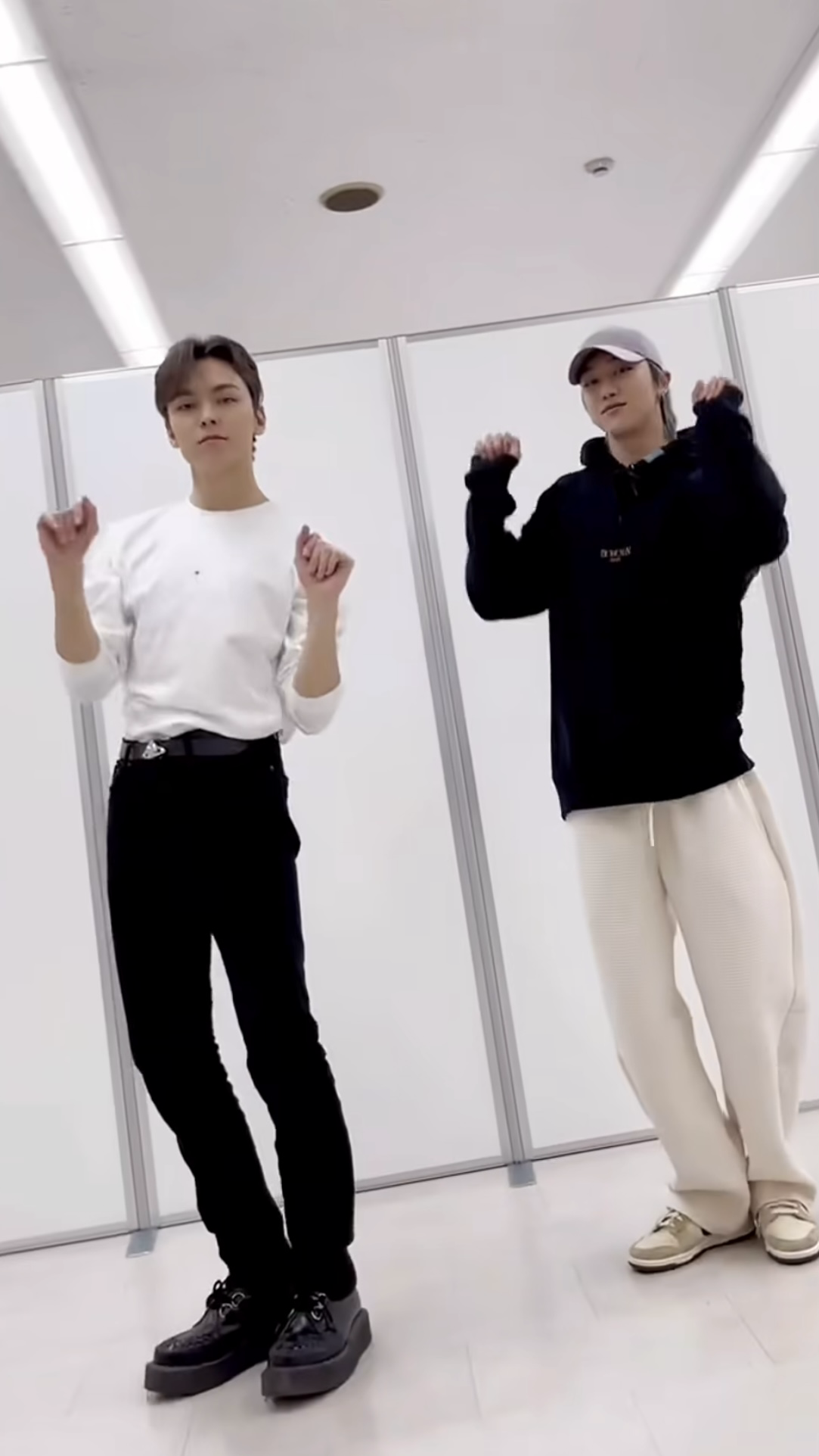 Behind-the-scenes cut of Vernon (SEVENTEEN)
