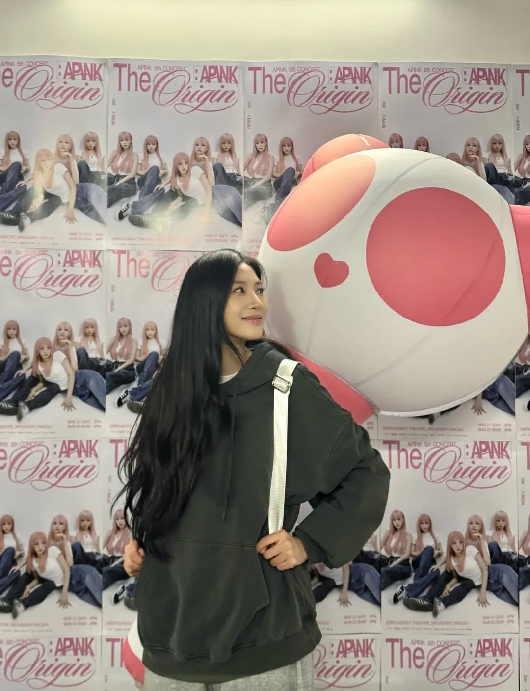 Apinkの舞台裏ショット