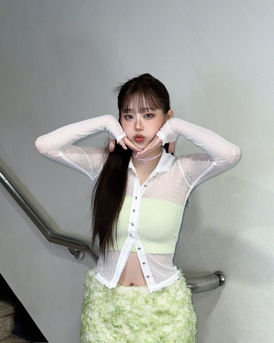 Latest photo of Chuu