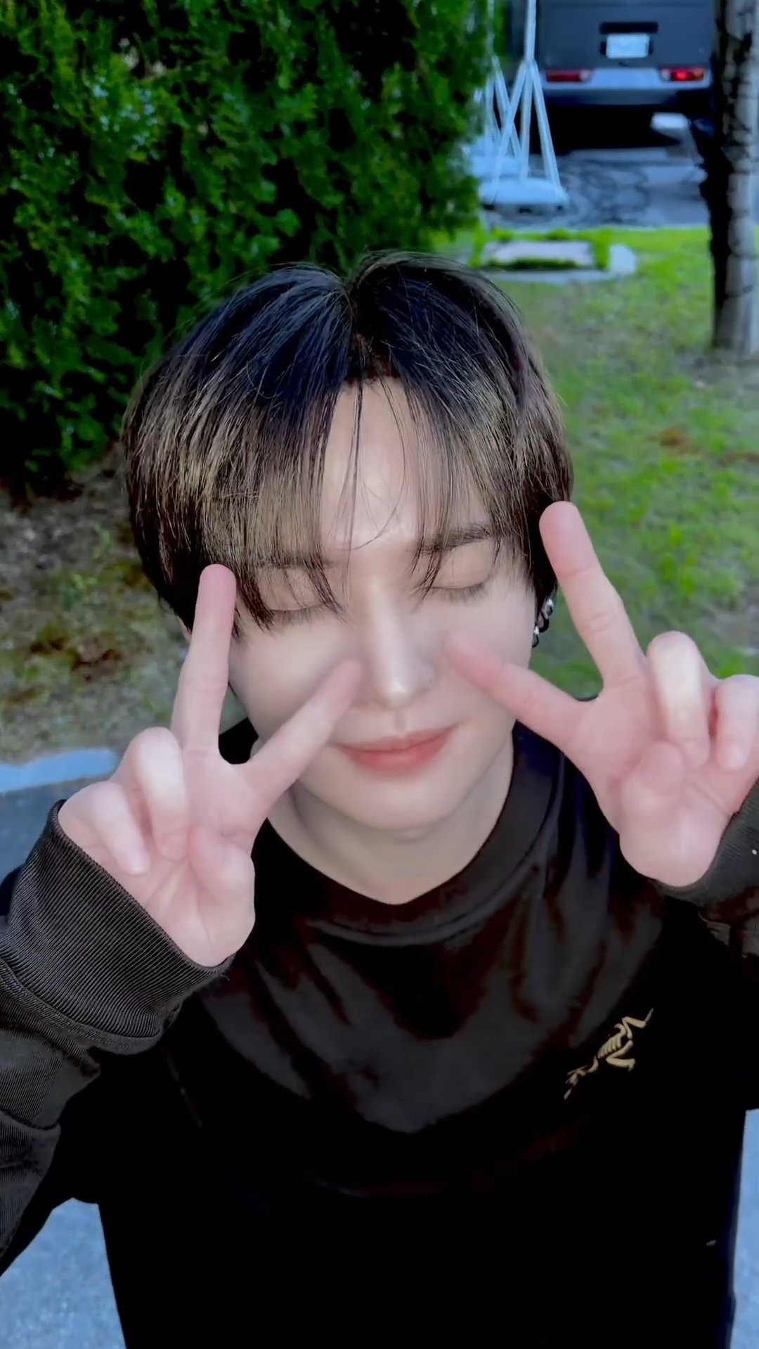 A moment captured by Lee Know (Stray Kids)'s fan