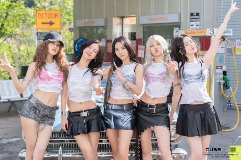 A moment captured by Shuhua (i-dle)'s fan