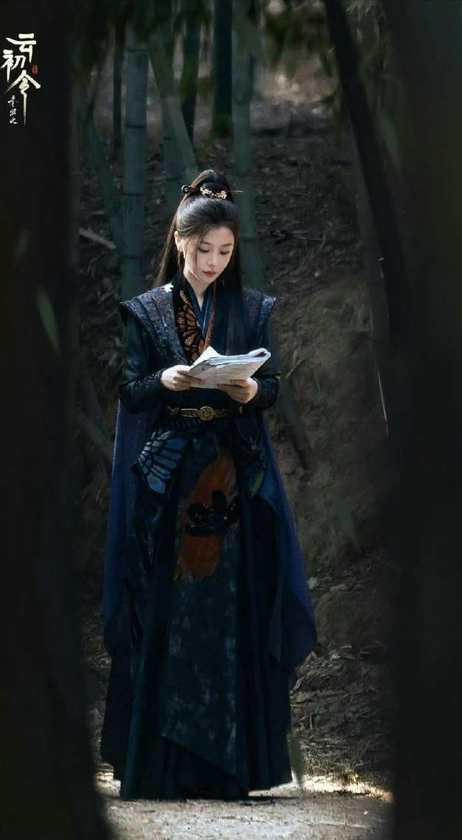 Fan-made special wallpaper for Esther Yu