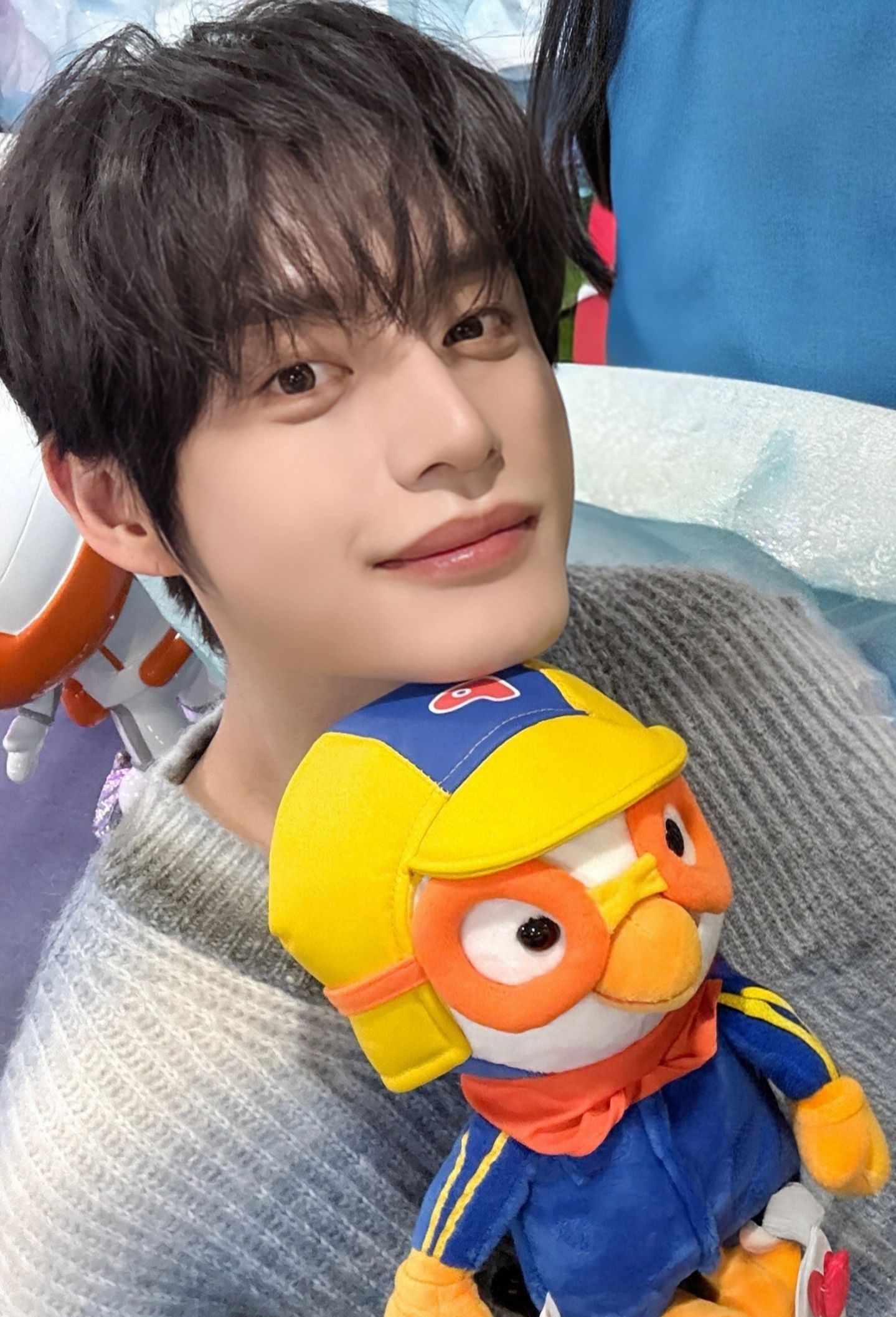 Recent activity shot of Kim Jiwoong (ZEROBASEONE)