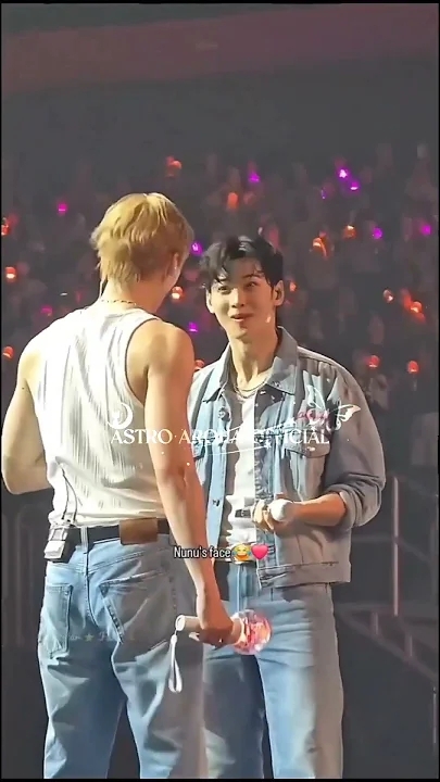 ASTROの舞台裏ショット