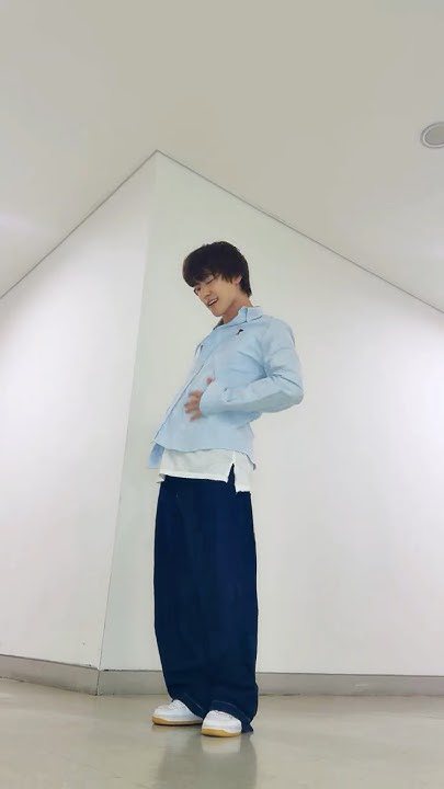 A heartfelt wallpaper shared by Dino (SEVENTEEN)'s fans