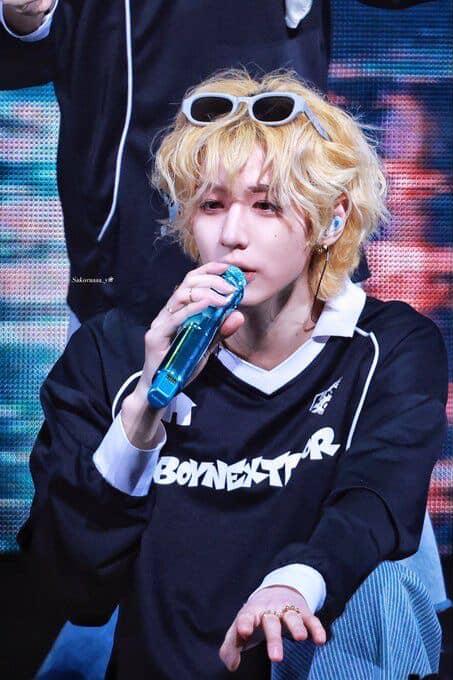 A moment captured by BOYNEXTDOOR's fan