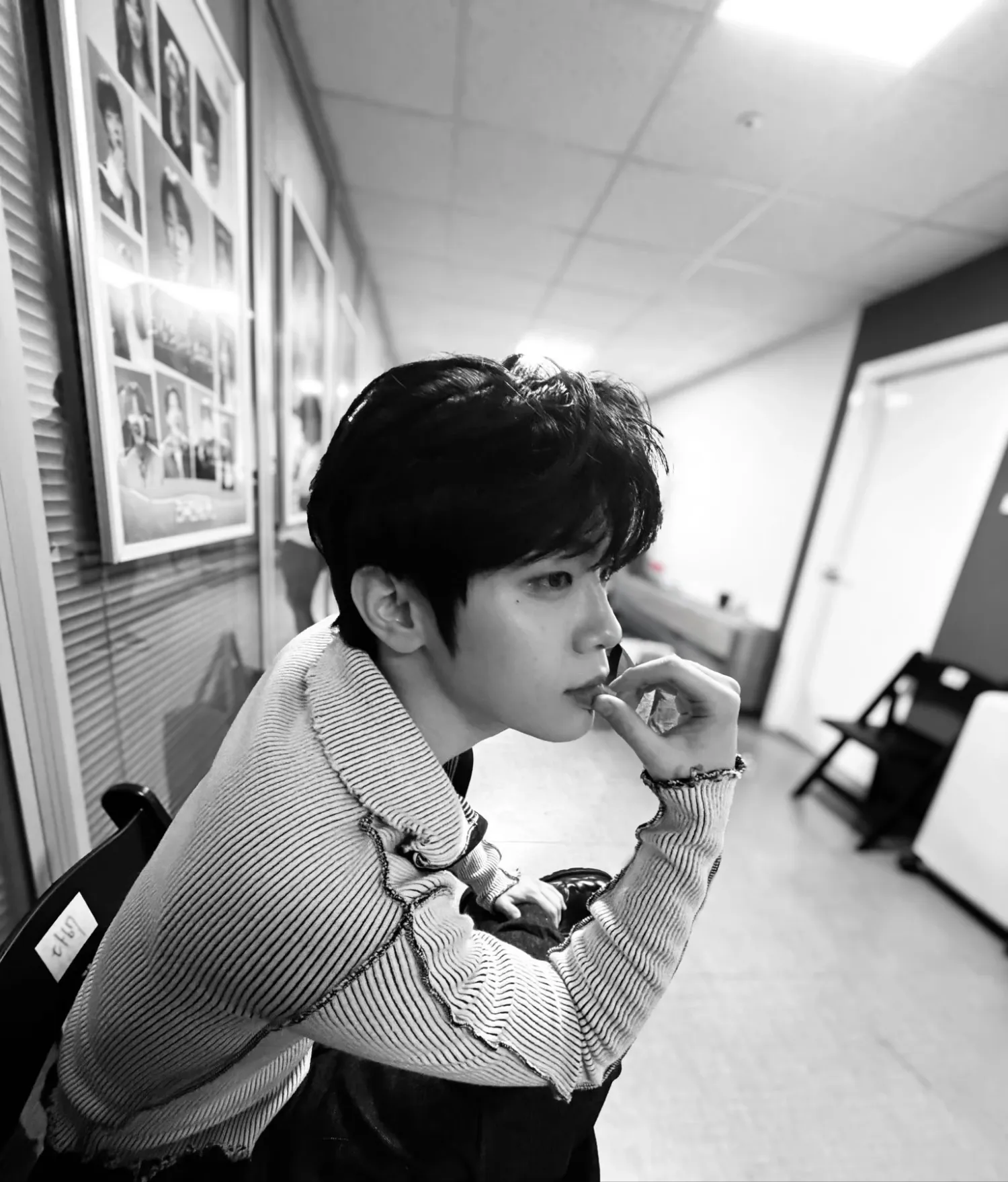 Recent activity shot of Kim Taerae (ZEROBASEONE)