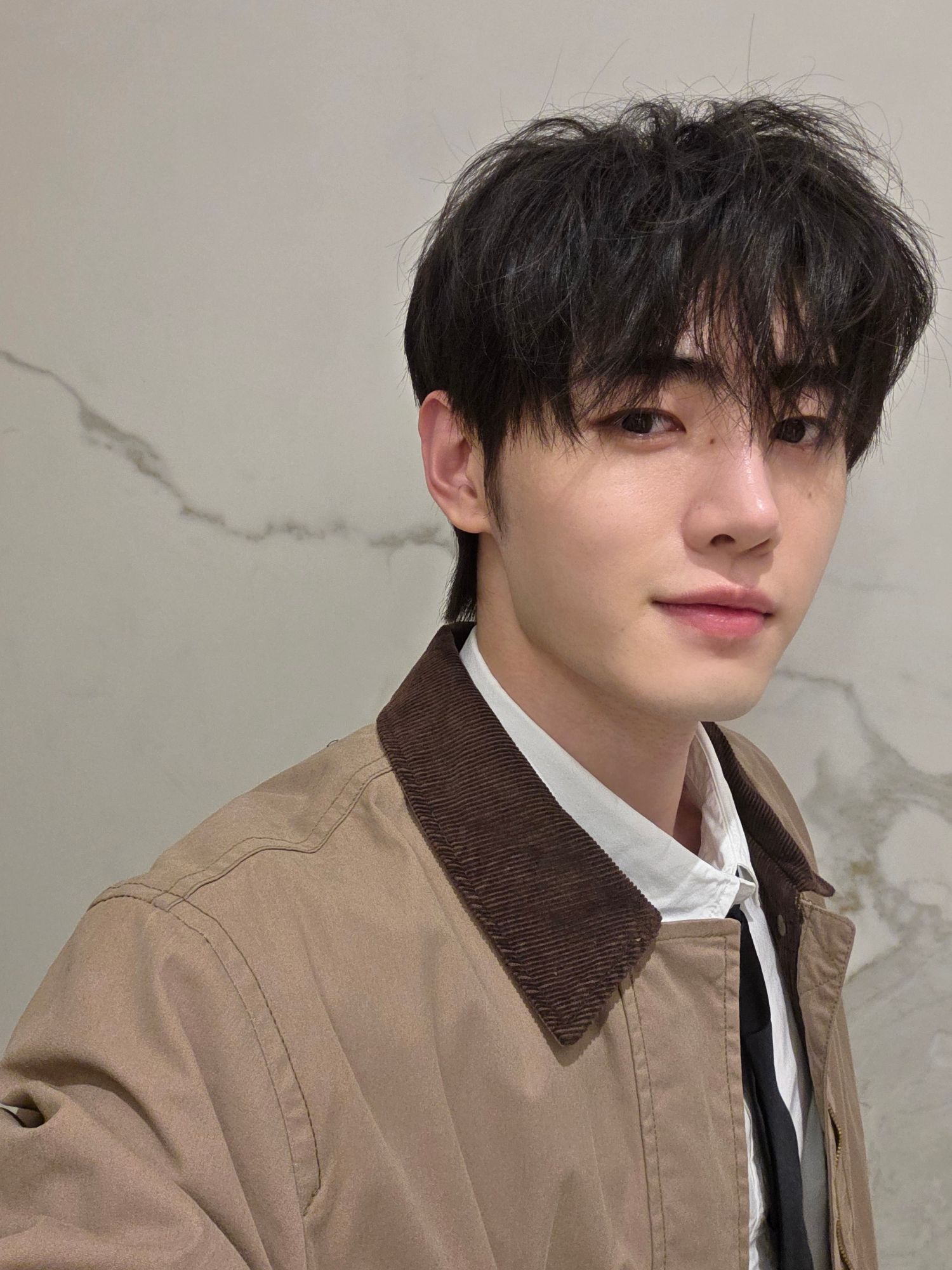 Behind-the-scenes cut of Sunghoon (ENHYPEN)