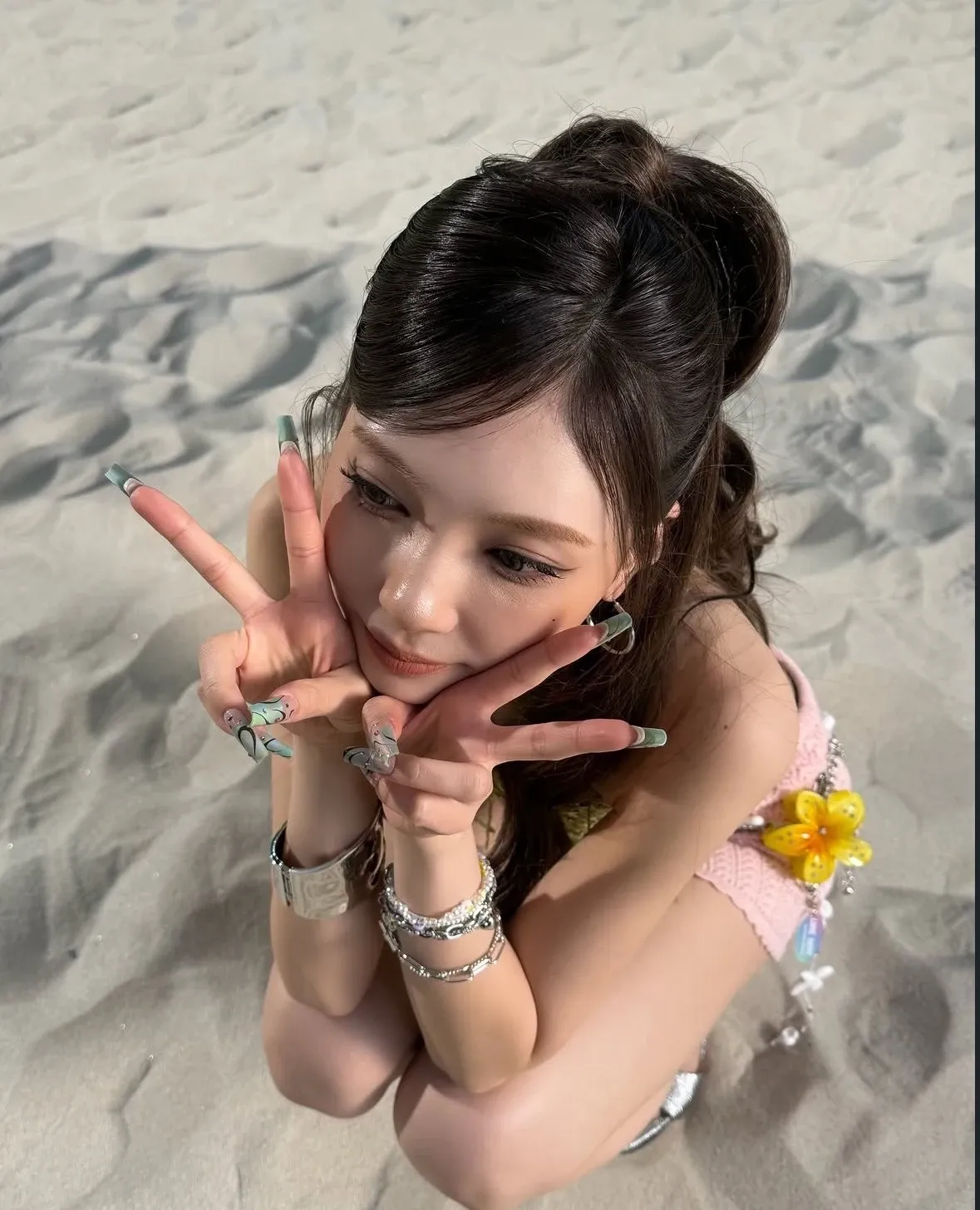 A moment captured by Mayuka (NiziU)'s fan