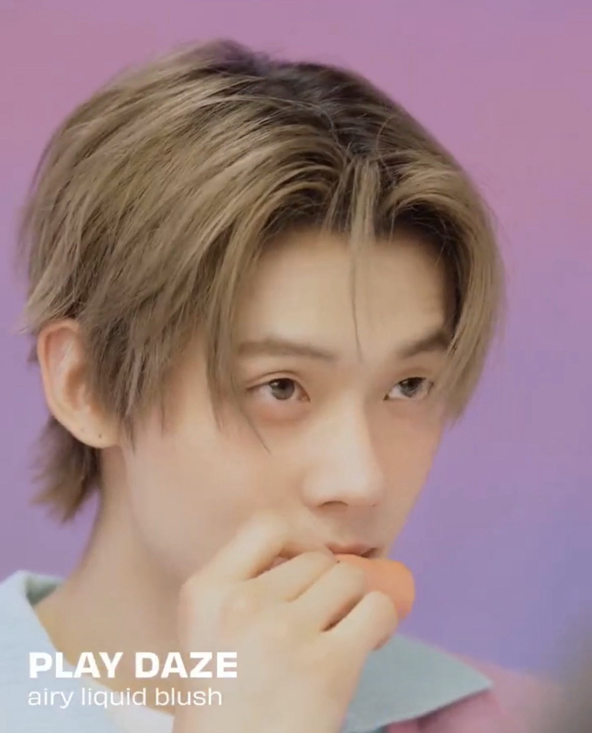 Foto aktivitas terbaru Yeonjun (TOMORROW X TOGETHER)